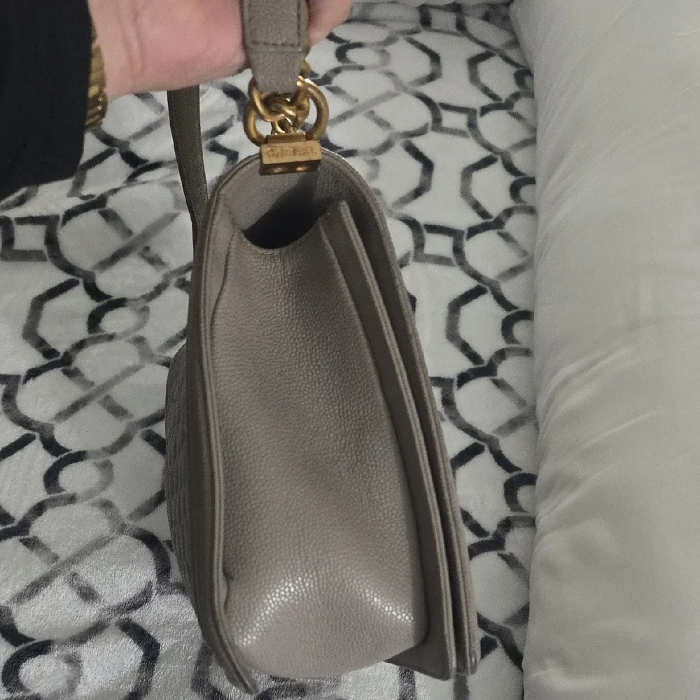 Chanel Metallic Gray Quilted Shoulder Bag - Picture 6 of 9